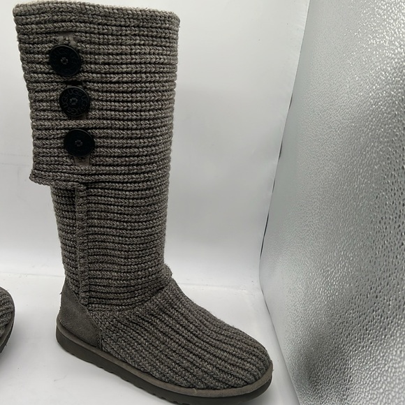 UGG Classic Cardy Knit Boots Womens Size 8 Gray - Picture 8 of 8
